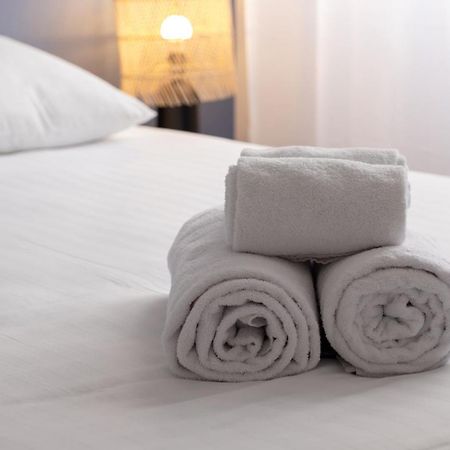 Le Normand- Appartement Neuf, 3 Chambres, Terrasse Ρεν Εξωτερικό φωτογραφία